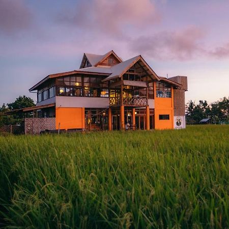 Guerrera Rice Paddy Villas Mambajao Exterior photo